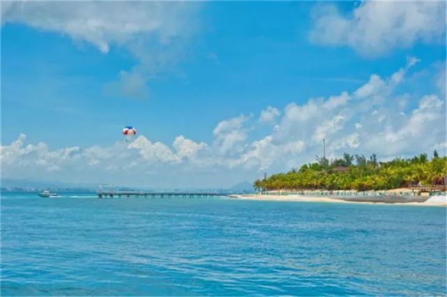 打开腾讯新闻,查看更多图片 >西岛,全称西瑁洲岛,坐落在中国唯一的