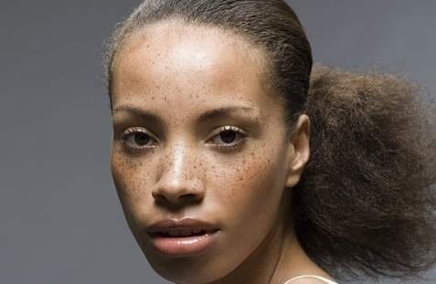 口臭的成因一般都是由于脾胃积热或者积食导致的.