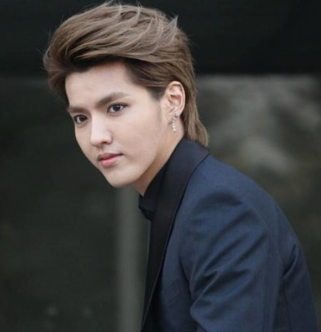 吴亦凡确认搭档小花杨紫,首次古装造型惊艳,星