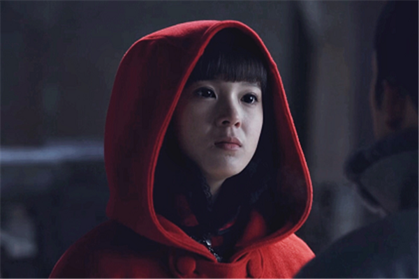 还记得无心法师的岳绮罗吗?她腿是上帝吻过的吧,漫画腿遭嫉妒