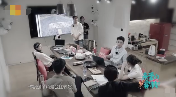 继蒋欣之后，刘涛又和闺蜜林心如闹掰了？她亲自下场辟谣恶评（组图） - 7