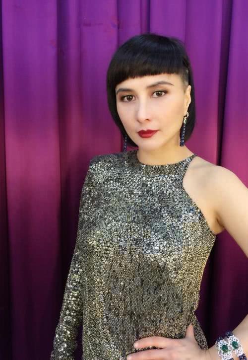 赌王最"离经叛道"的女儿,二房所生,公开贬低四太,座驾有点意思