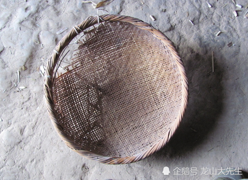 巧断赖布案打筛子辨贼民国朔县纪县长的逸闻趣事