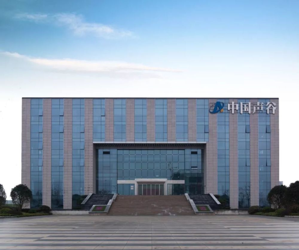 高歌猛进新区筑梦