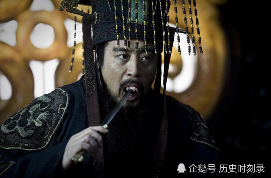 关,身为专业的刺客近身搏斗没打过职业为皇帝的嬴政着实有些说不过去