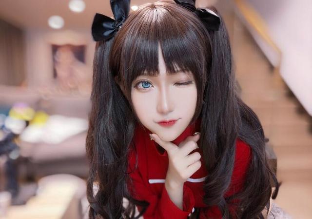 腐团儿新出炉远坂凛cos,网友瞬间心跳加速,粉丝:晚上睡不着了