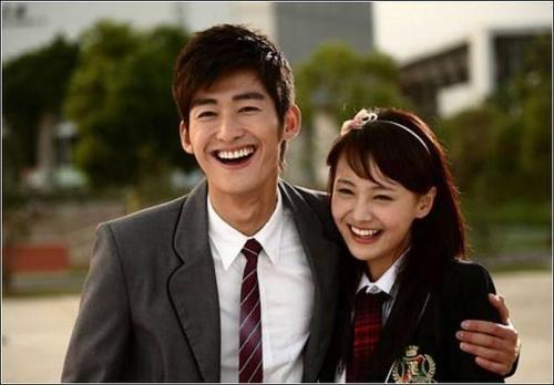 网曝张翰郑爽同台无望?芒果台跨年演唱会拟邀