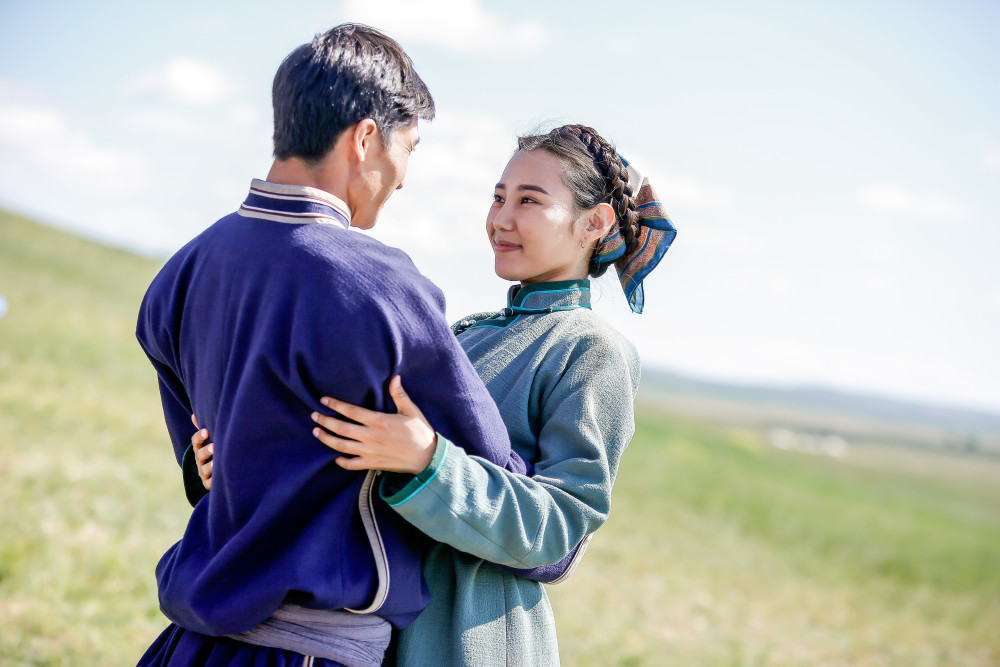 《海林都》:一曲响彻在草原上的赞歌