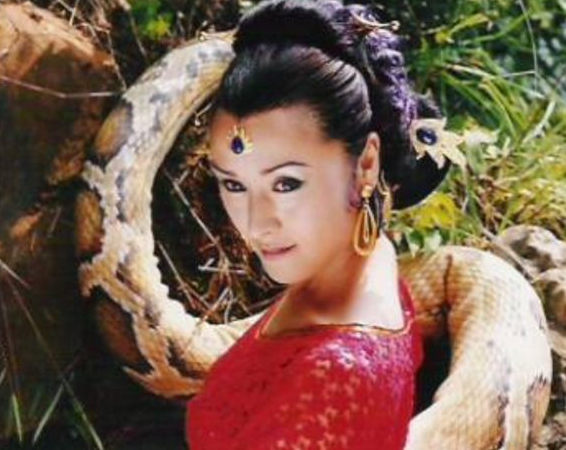 还记得西游记里的大蟒蛇吗看到花絮才知道不是道具难怪经典