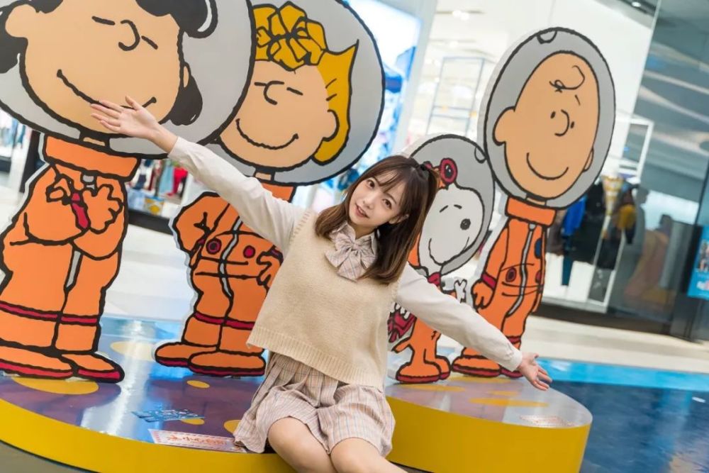 堪比史努比主题游乐园 史努比太空漫游首展登陆魔都 腾讯新闻