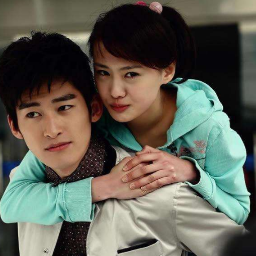 网爆郑爽和张翰有望在湖南跨年演唱会合体?两