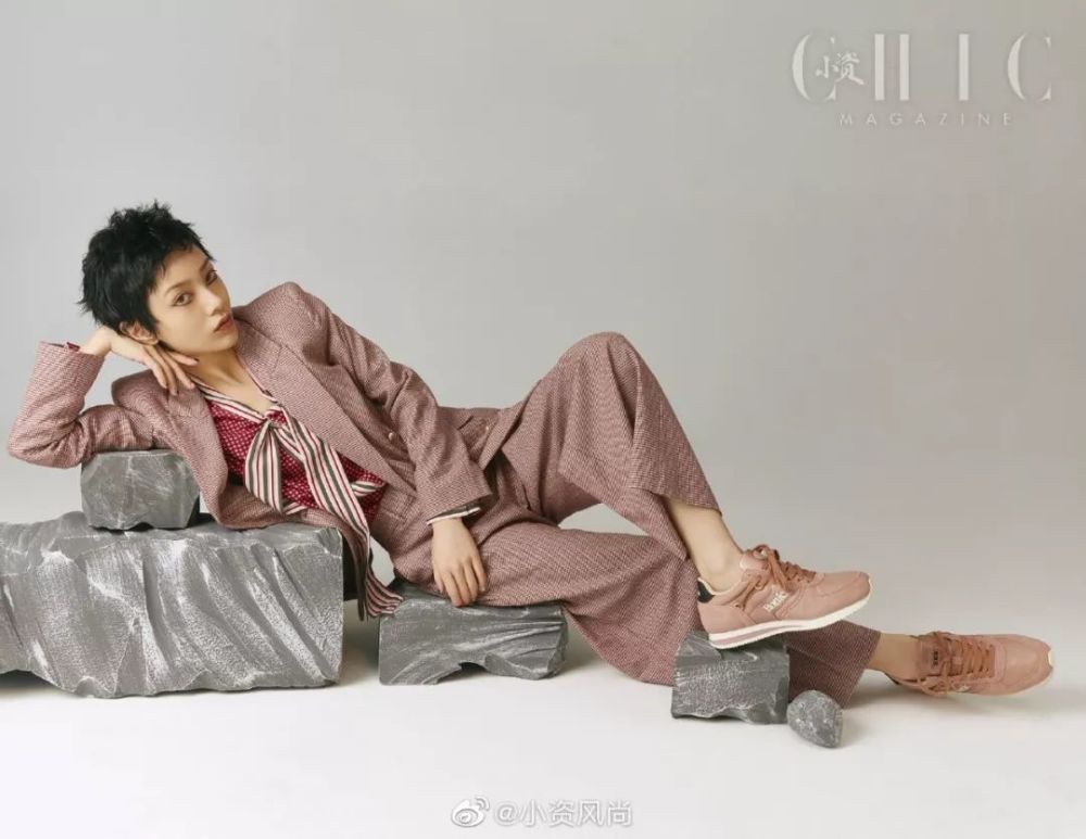 怪美怪美的郭采洁全新封面写真大片