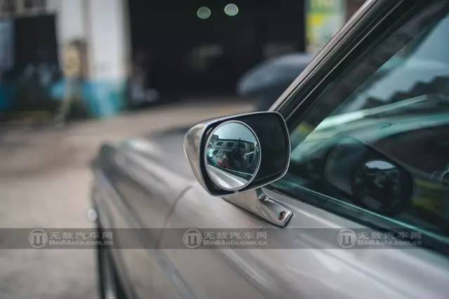 我这台大v8的直线野马 要赢你只需要用三个波 腾讯新闻