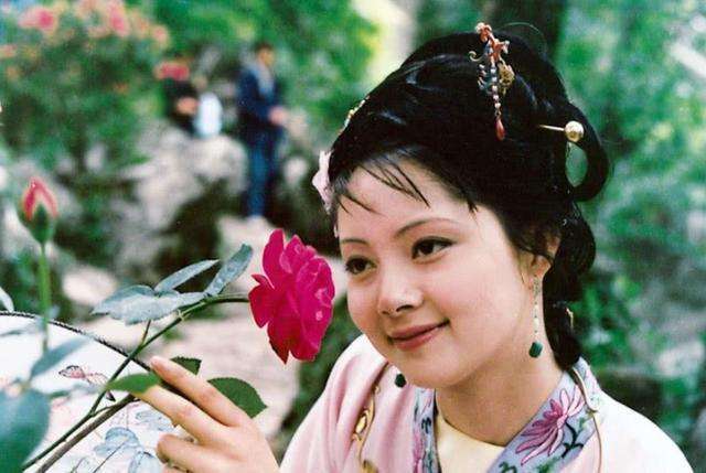 被忽视的女子 贾宝玉差点娶她 比薛宝钗美 不是