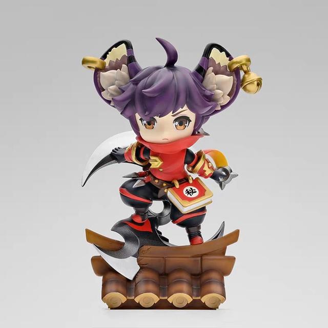 王者荣耀 可爱的英雄手办 程咬金被韩信踩在脚下看起来好可怜