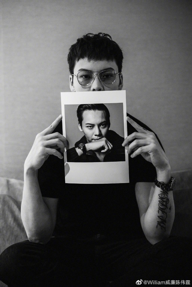 陈伟霆迎来34岁生日,闭眼许愿的样子太可爱!年过三十依旧少年感满满