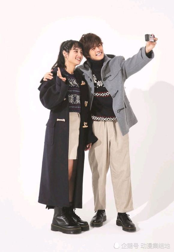 假面骑士时王月读和庄吾甜蜜写真发布粉丝表示我同意这门亲事