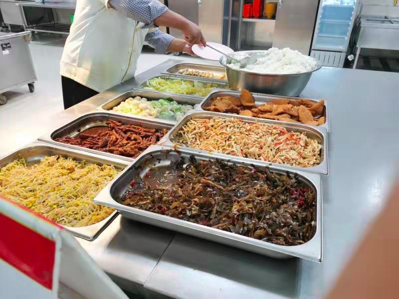 广西一高校双11后发放195万餐补学生救命饭