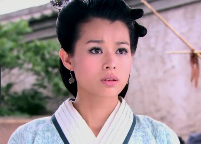 刘章铺红毯跪求妻子回家8年后看到吕鱼的选择竟泪流满面