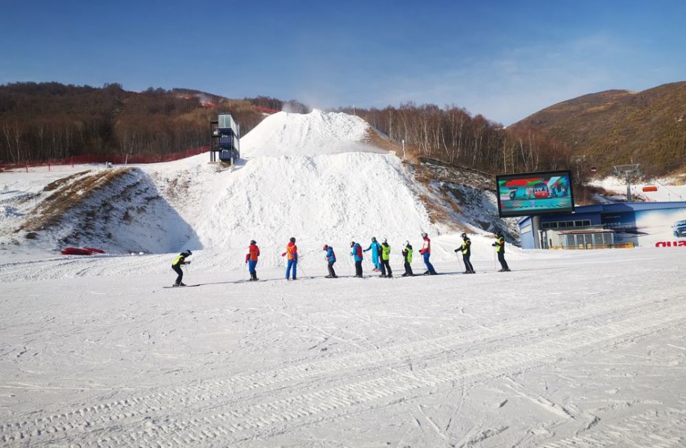云顶滑雪场太子城高铁站是2022年北京冬奥会重要配套工程,位于张家口