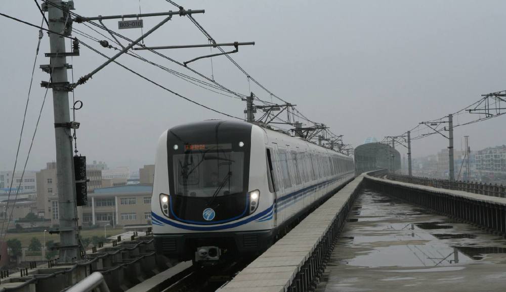 浙江努力建设的一条新地铁线,全长27.5公里,预计2021年底开通