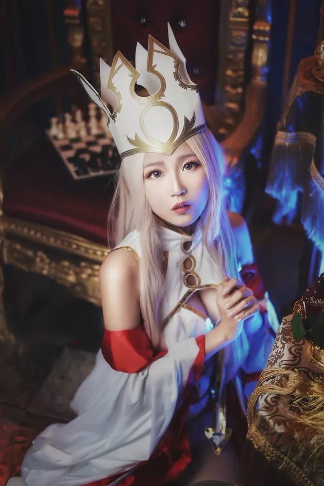 cos美图fate爱丽丝菲尔这个太太我爱了