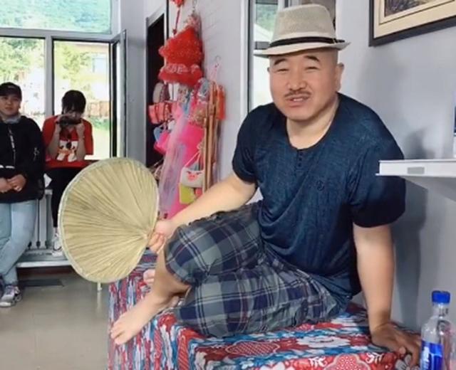 《乡村爱情12》刘能裤子遭调侃,王长贵绝活成亮点