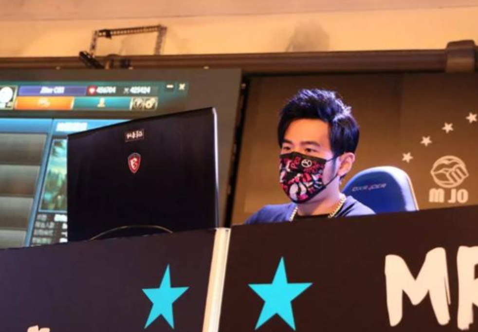 当年周杰伦耗费2千万开的网吧,一小时300块,如今生意如何呢?