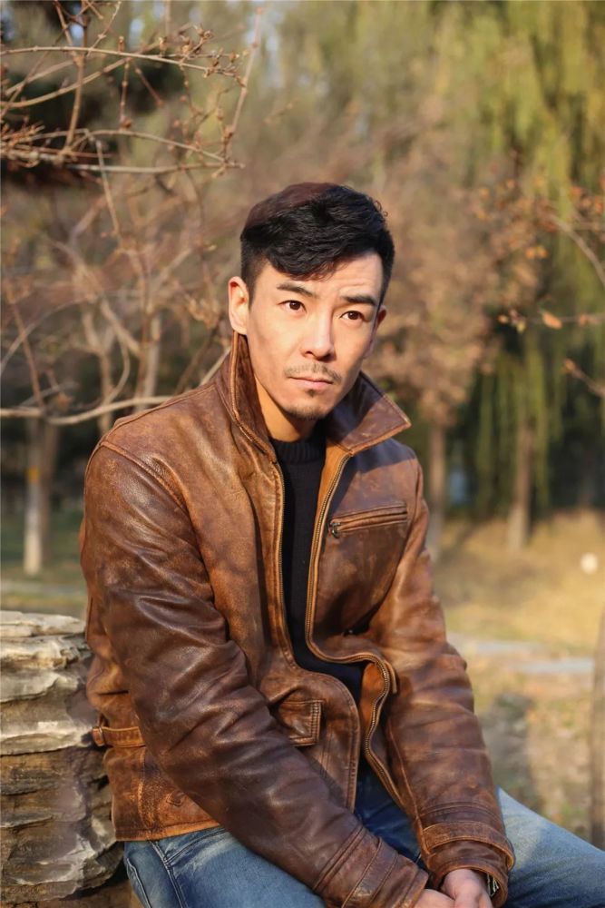 《漫长的告别》今晚开播,吴濠上演追凶之旅