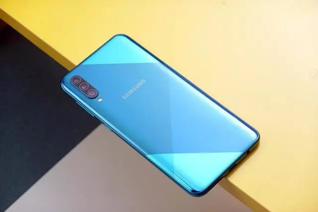 三星galaxy a50s轻体验,年轻人的摄影旗舰