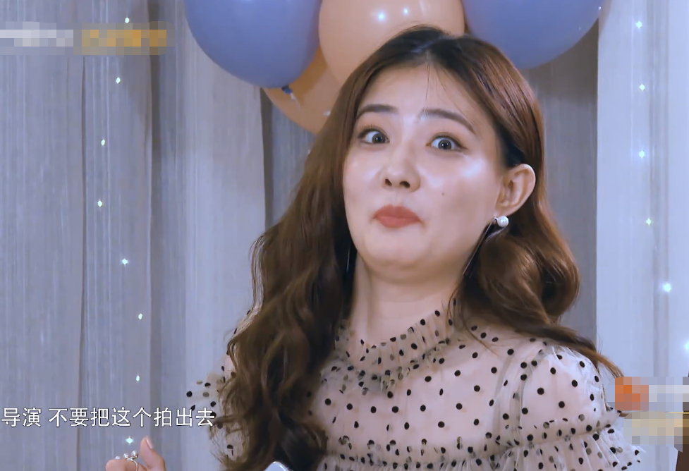 徐璐说拍拖后胖出双下巴,得知她体重才96斤后,粉丝心情很复杂