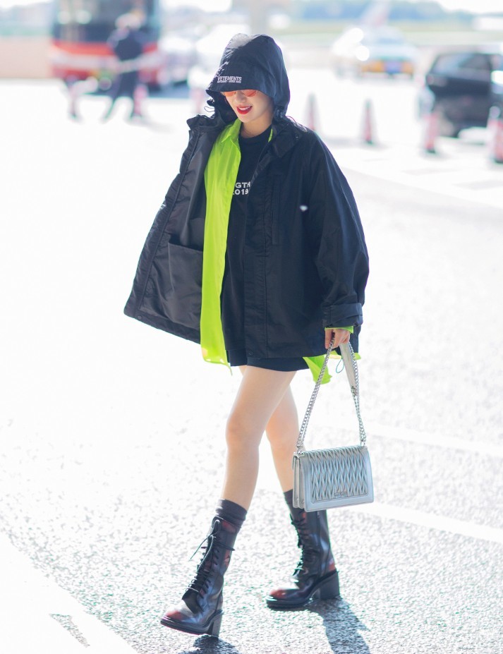 分手后决定冻卵的阚清子直接拿长靴当袜穿这腿围确定真实存在