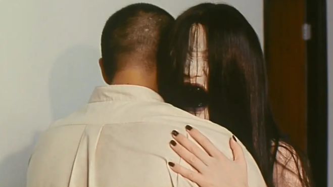 香港恐怖片排行_香港恐怖电影的代表人物有两位,背后的他却一直沉默,70高龄仍单身