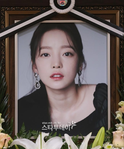 崔钟范|具荷拉前男友获刑1年，当庭被捕！曾施暴还拿不雅视频威胁