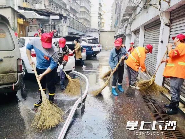 【与传销分子“刚”到底！开福区捣毁5个传销窝点】(图4)