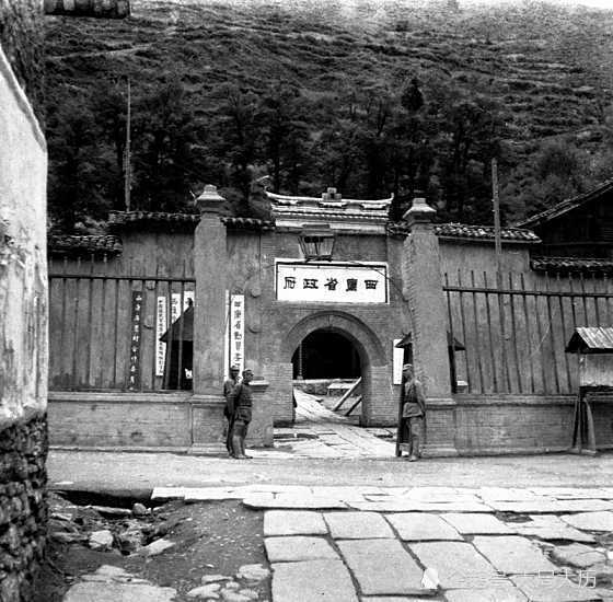 抗日战争与四川战争中四川城市是怎样发展的