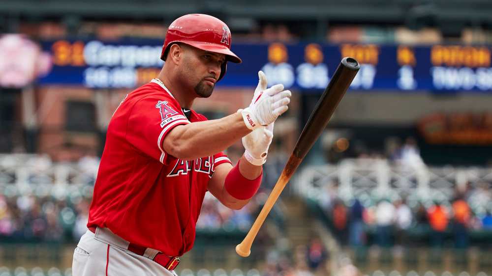 2012年:阿尔伯特-普侯斯(albert pujols)签约天使效力