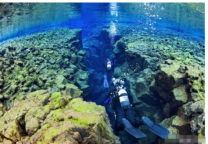 吉尼斯世界之最:这海沟世界上最清澈魅力无限,最深泳池达14层楼!