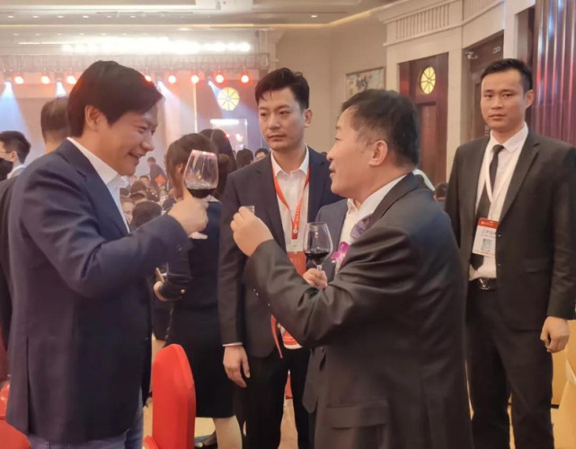 中领国际商学院毛建伟受邀参加金山办公上交所科创板上市仪式