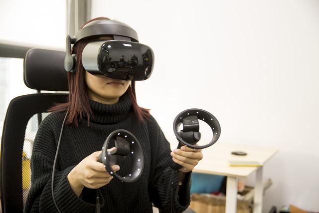 目前最强虚拟现实设备之一——三星玄龙mr 评测