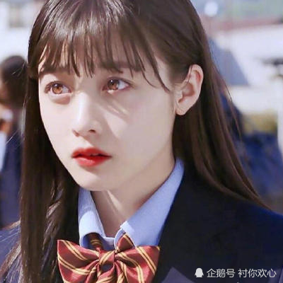 日本第一美女 桥本环奈虽然只有152cm但是因为身材比例好