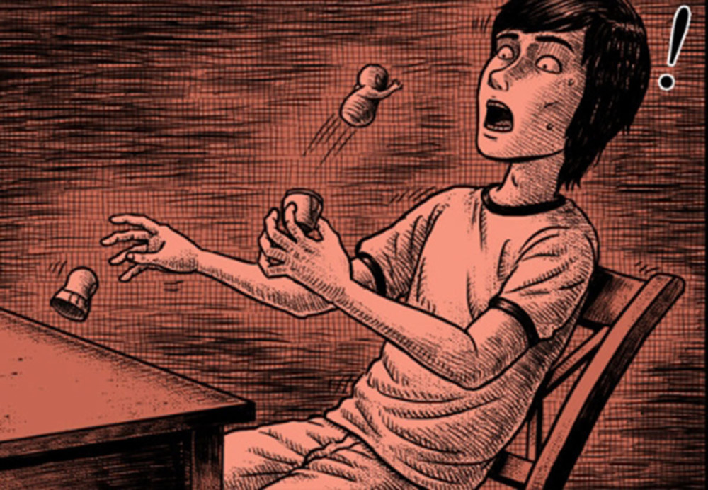 悬疑漫画:黑色放映机俄罗斯娃娃,美丽的外表后面藏着阴险的灵魂