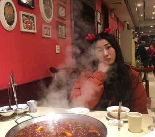 女生吃火锅时,这3行为最令男生"反感",中一个也会变"前女友"!