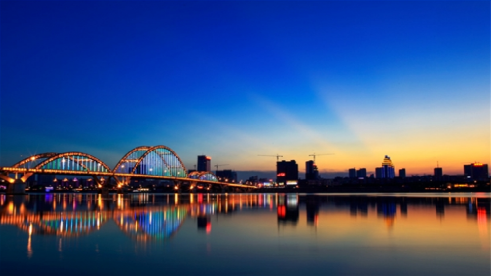 江西省"最走运"的城市,将建三台七线高铁站,有望明年正式通车