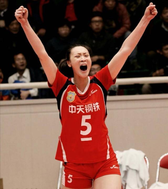 小编评选,中国女排10大主攻手!江苏3人入围,前两名被国际认可