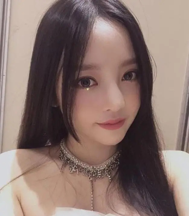 韩国连续两女星自杀离世,看杨幂如何面对网络