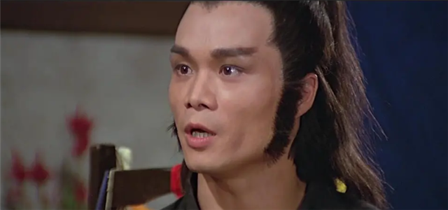 邵氏时期的郭追一般出演的都是正派角色,好人的代表,比如《五毒》中的