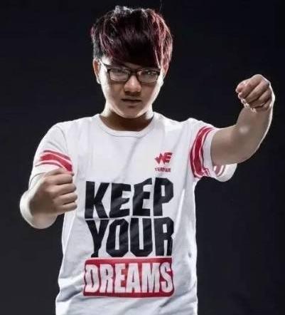 若风一顿操作引发lol电竞圈众怒,老we无人为其说话?