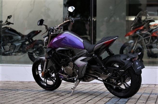 不走寻常路!升仕310v 更适合女孩子的科幻太子