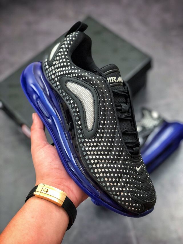 阿迪耐克缓震科技哪家强airmax和ultraboost测评对比